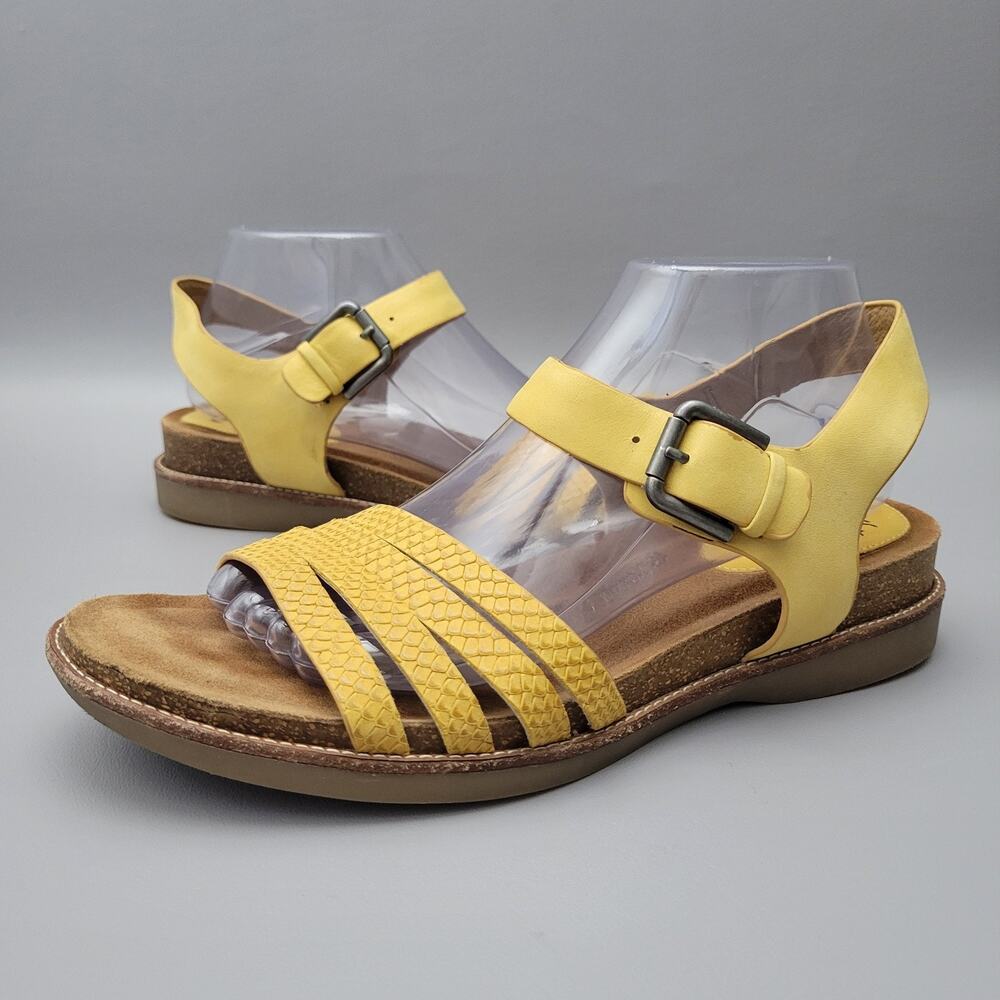 Sofft Brinda Sandals Womens Size 10 M Yellow Leather Strappy Slingback Shoes